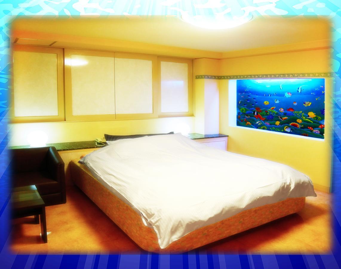 Kyoto Hotel Crown (Adults Only) Esterno foto