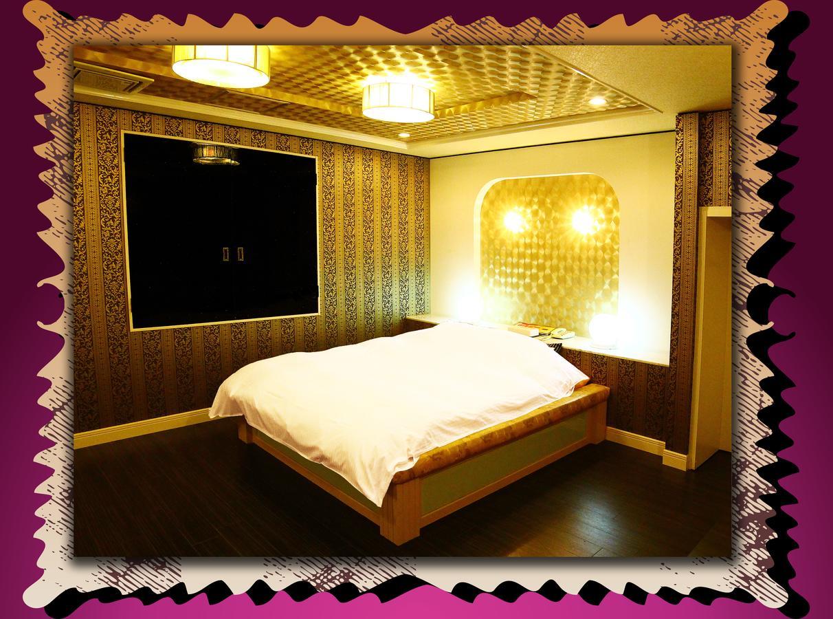 Kyoto Hotel Crown (Adults Only) Esterno foto