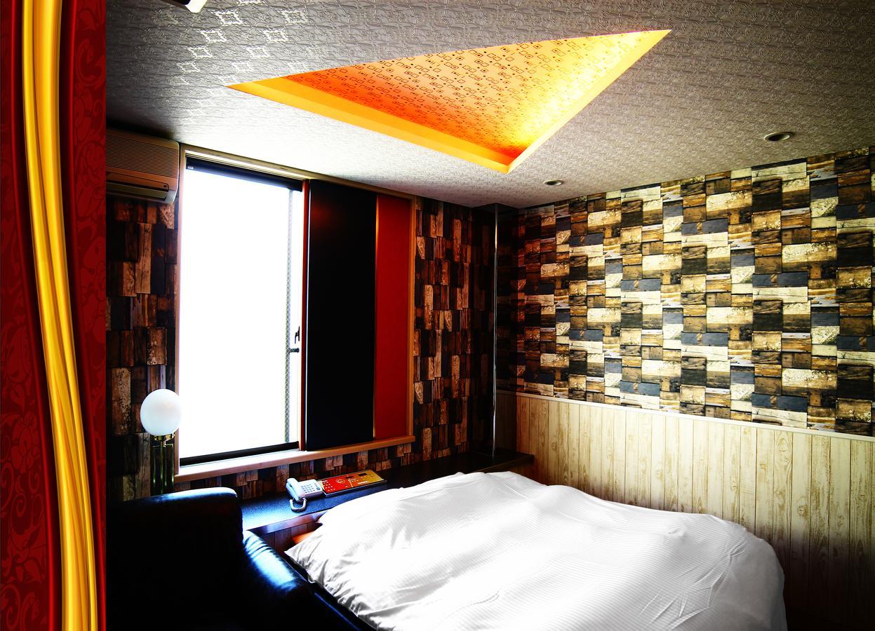 Kyoto Hotel Crown (Adults Only) Esterno foto